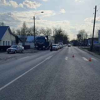 Сразу два пешехода пострадали под колесами автомобилей в городе Бор 3