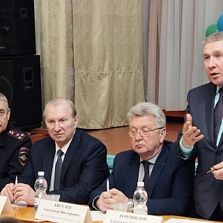 Руководитель борской полиции встретился с населением 1