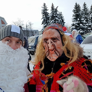 На Бору прошёл областной фестиваль Дед Морозов 9