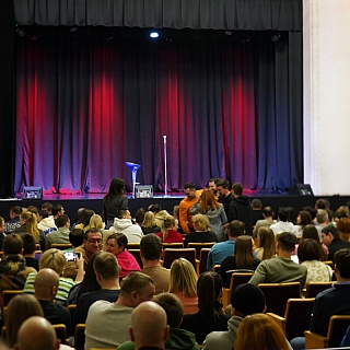 Бор посетил известный стендап-комик Старовойтов 1