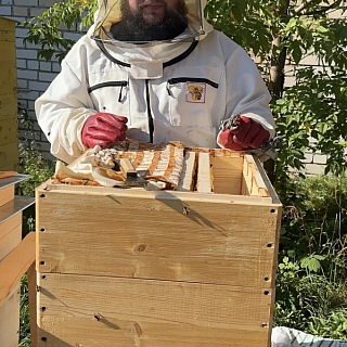 Борский пчеловод получил высокую Всероссийскую награду 2