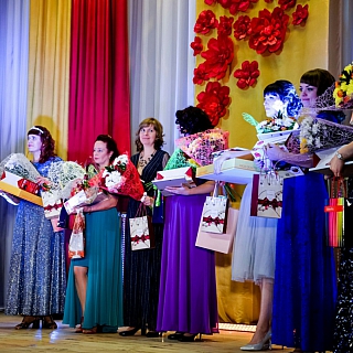 Маму года выбрали на Бору 1