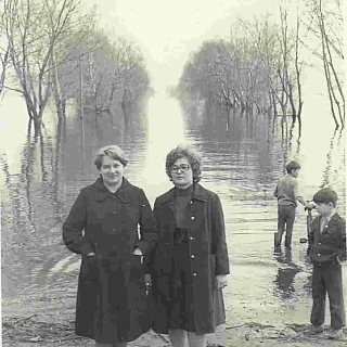 Удивительные кадры разлива в городе Бор 1