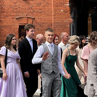 Общегородской выпускной прошел на Бору 4