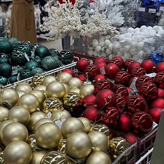 Такое ощущение, что в Нижнем новый год наступает как-то быстрее... 3