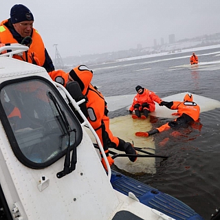 Хрупкий лёд на борских водоёмах может стать причиной трагедии 1
