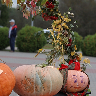 Подходи, честной народ — угощенье всех зовёт! 3