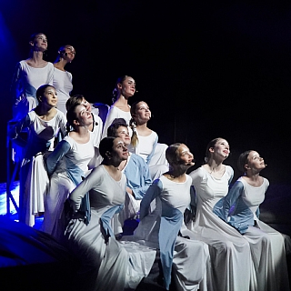 Театр БРАВО поздравляем с премьерой спектакля 8