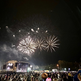 Салют в День города и День строителя 4