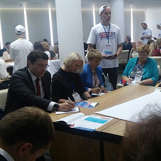 Глеб Никитин поручил учесть предложения глав вузов и директоров школ при доработке Стратегии развития региона 1