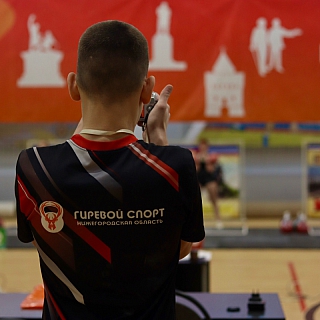 На Бору проходят соревнования по гиревому спорту 9