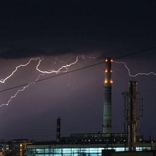 Нижегородцы делятся кадрами майской грозы! 1