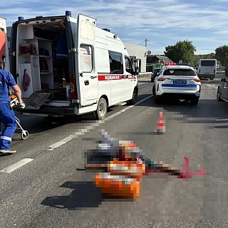 Женщина и мотоциклист пострадали в Рекшино 2