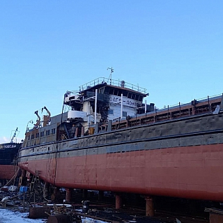 В поселке Октябрьский горел теплоход Волго-Дон 1