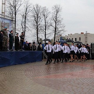 Смотр строя и песни среди юноармейских отрядов прошел в городе Бор 4