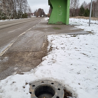 От Октябрьского до Сошников начался монтаж уличного освещения 1