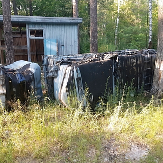 Опасная свалка нефтеотходов обнаружена на Бору 3