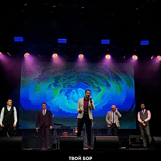 А, может, еще и с Новым годом объединим? 3