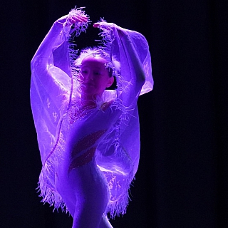 Атмосферные фото с праздничного концерта на Стекольном 3