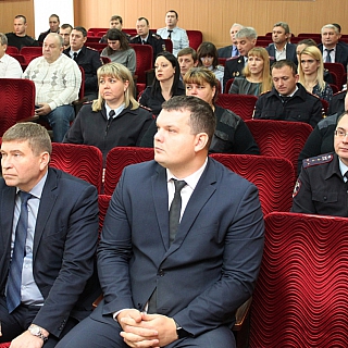 На Бору поздравили участковых уполномоченных полиции 3