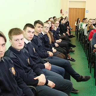 Борские полицейские и общественники провели «Урок мужества» 5