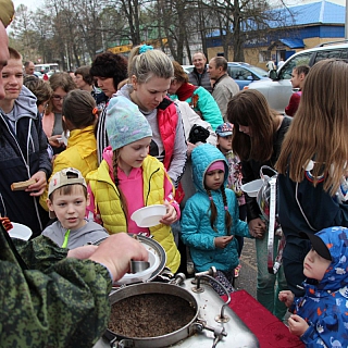 Смотр строя и песни среди юноармейских отрядов прошел в городе Бор 6