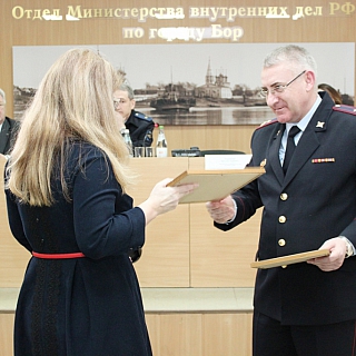 На Бору полицейские подвели итоги оперативно-служебной деятельности 8