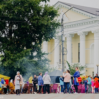 Без звезд, аттракционов и шашлыков пройдет День города на Бору 1