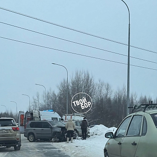 На объездной, около канатки, жесткое ДТП с пострадавшими 1