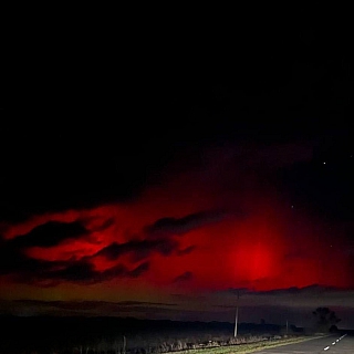 Сильная магнитная буря происходит на Земле 3