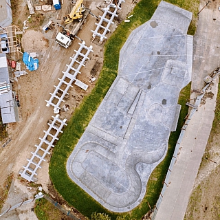 На Бору начали строить новый мост 1