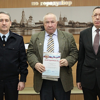 На Бору полицейские подвели итоги оперативно-служебной деятельности 7