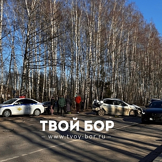 Пять взрослых и ребёнок пострадали в ДТП на Бору 5