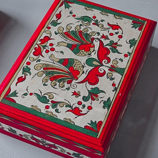 Борчан приглашают на выставку «Яркие нити единого полотна» 9