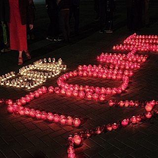 Борчане зажгли свечи памяти 7