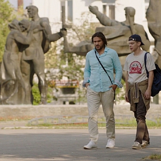 Бор опять по телевизору показывают 4