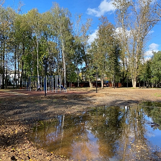 Новый сквер открылся после благоустройства в Неклюдово 3