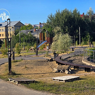 На Мухинском начались работы по демонтажу покрытий 2