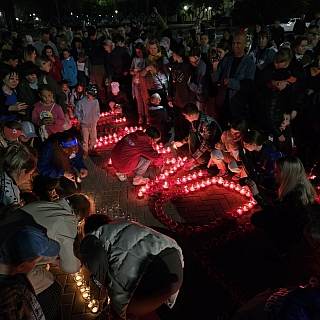 Борчане зажгли свечи памяти 1