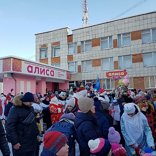 На Бору прошёл областной фестиваль Дед Морозов 2