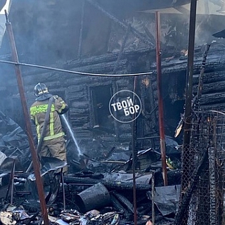 Серьезный пожар произошел на Бору 7