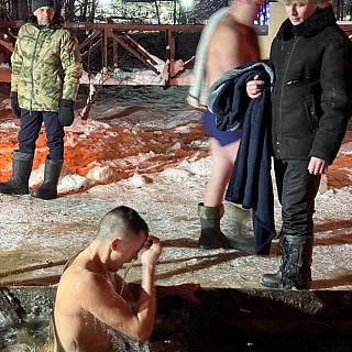 В Большом Пикино прошли Крещенские купания 1