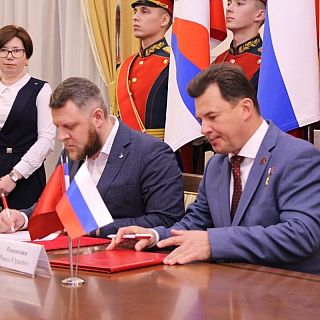 20 борских школьников приняли участие в Новогоднем юнармейском представлении в Москве 2