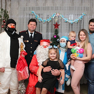 Общественный совет при борской полиции подарил сказку детям сотрудников ОВД 3