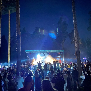 Самая большая дискотека в истории Моховых прошла в День города 4