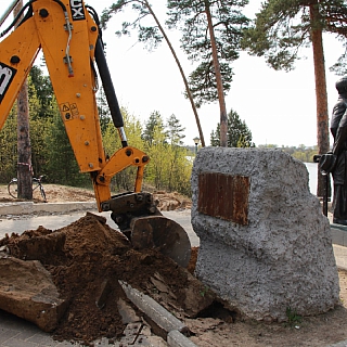 Памятный камень на Моховых горах будет перенесен 2