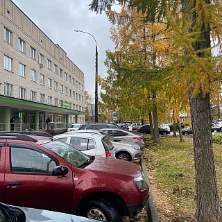 У борской поликлиники новая парковка 3