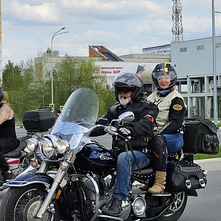 Байкеры из разных городов собрались на Бору открыть мотосезон 2