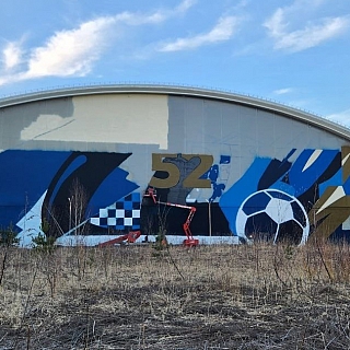 Футбольный манеж на Красногорке преображается 2