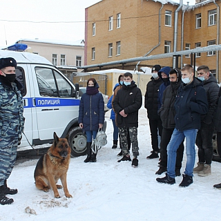 Борские студенты познакомились с работой в полиции 3